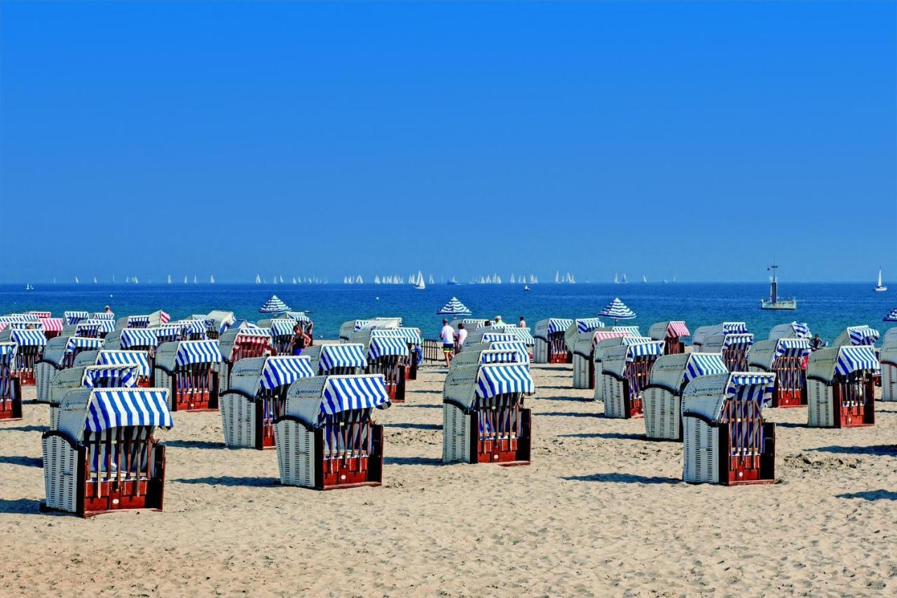 Ferienhaeuschen Kuestenwald Bei Warnemuende, Eigener Garten, Terrasse Mit Strandkorb, 400M Zum Strand Diedrichshagen  Exteriér fotografie